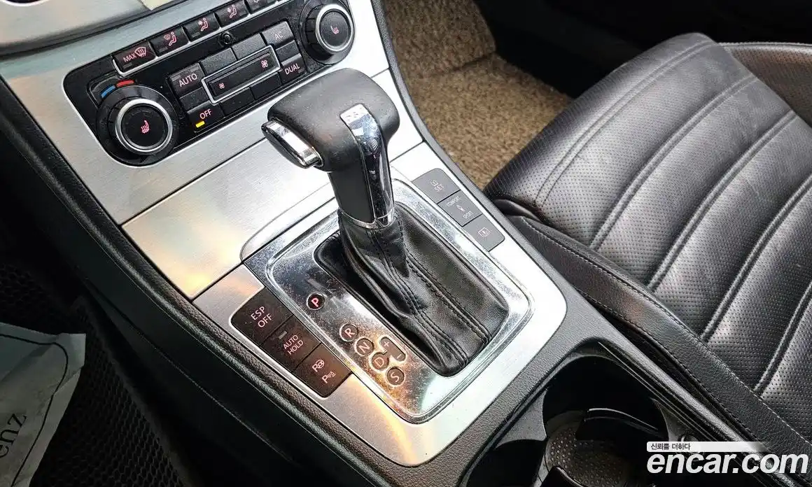 Volkswagen CC 2010 2.0 гидро в Москве № 1198324, фото 9