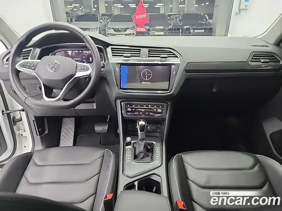 Volkswagen Tiguan 2022 2.0 гидро в Москве № 1198354, фото 7