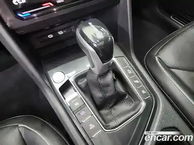 Volkswagen Tiguan 2022 2.0 гидро в Москве № 1198354, миниатюра 8