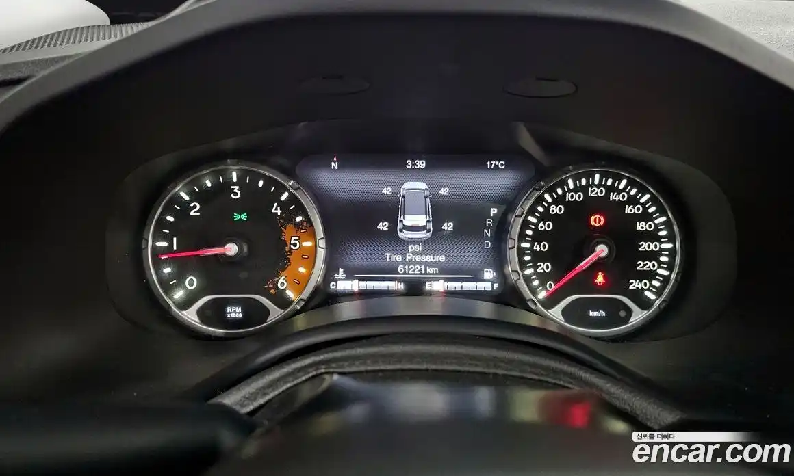 Jeep Renegade 2017 2.0 гидро в Москве № 1198556, фото 8