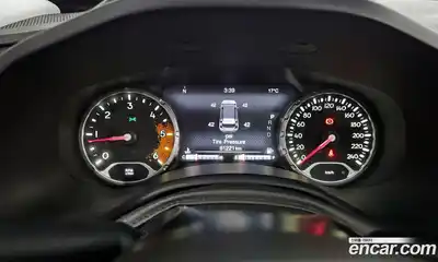 Jeep Renegade 2017 2.0 гидро в Москве № 1198556, миниатюра 8