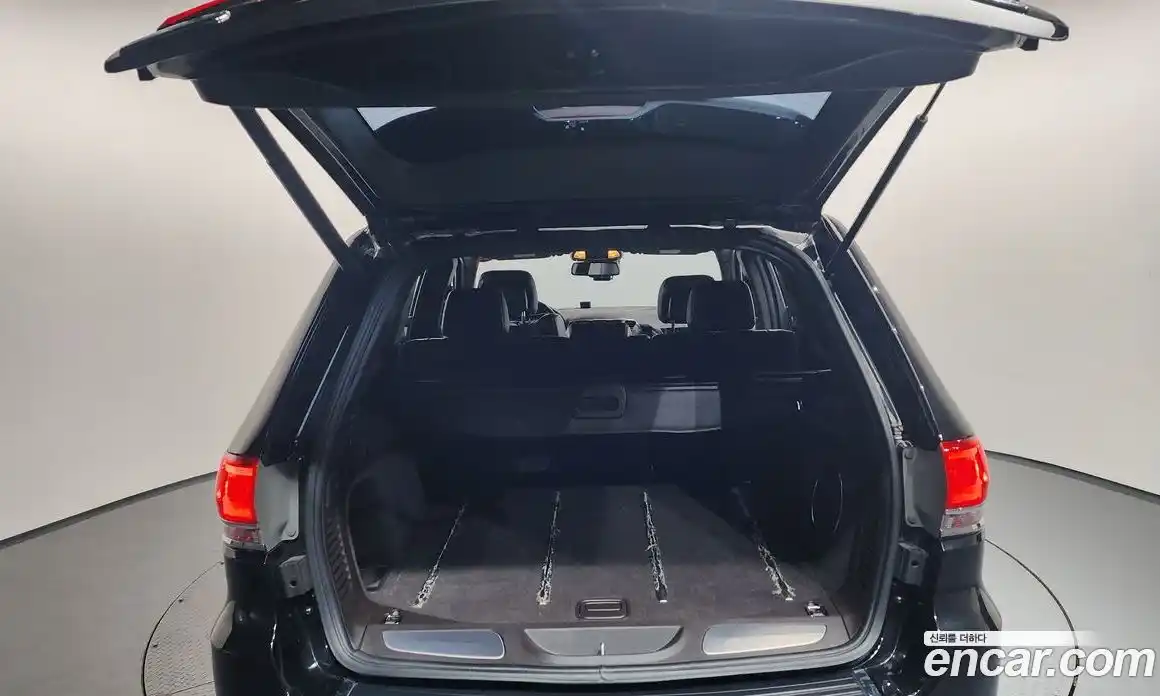 Jeep Cherokee 2014 3.0 гидро в Москве № 1198621, фото 20