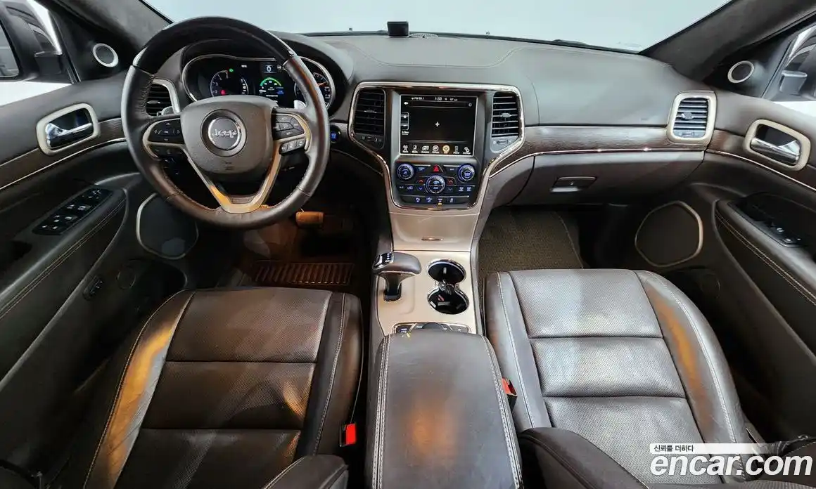 Jeep Cherokee 2014 3.0 гидро в Москве № 1198621, фото 7
