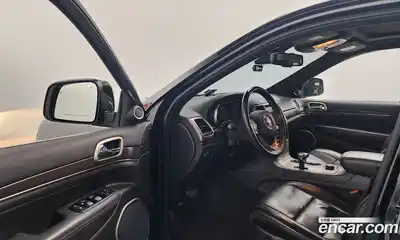 Jeep Cherokee 2014 3.0 гидро в Москве № 1198621, миниатюра 10