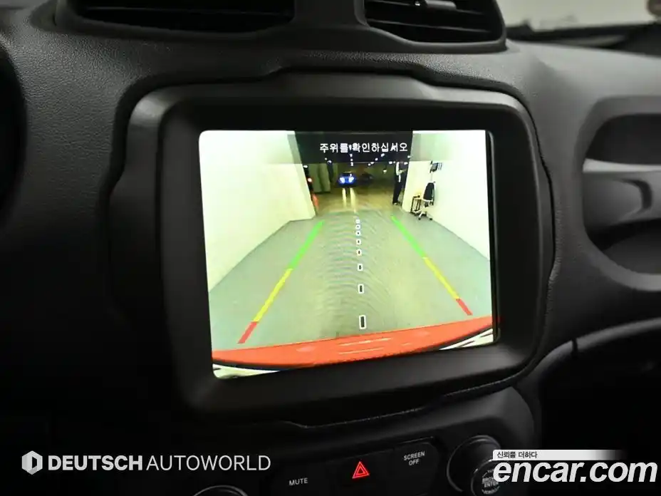 Jeep Renegade 2019 2.4 гидро в Москве № 1198731, фото 15