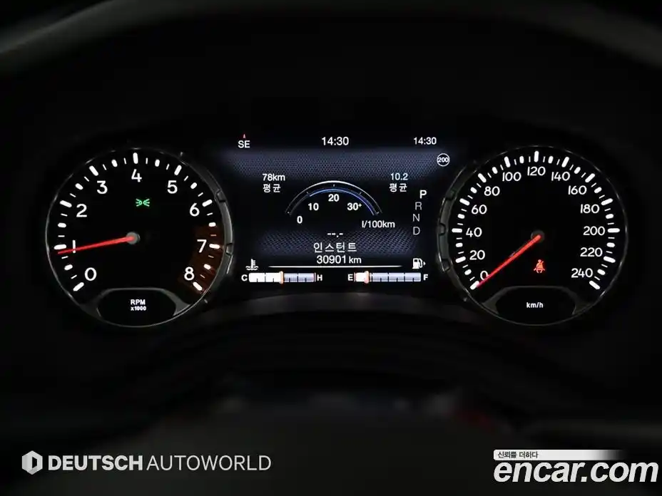 Jeep Renegade 2019 2.4 гидро в Москве № 1198731, фото 8