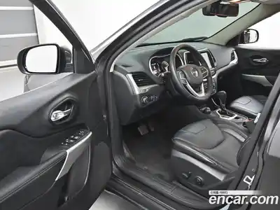 Jeep Cherokee 2017 2.2 гидро в Москве № 1198771, миниатюра 11