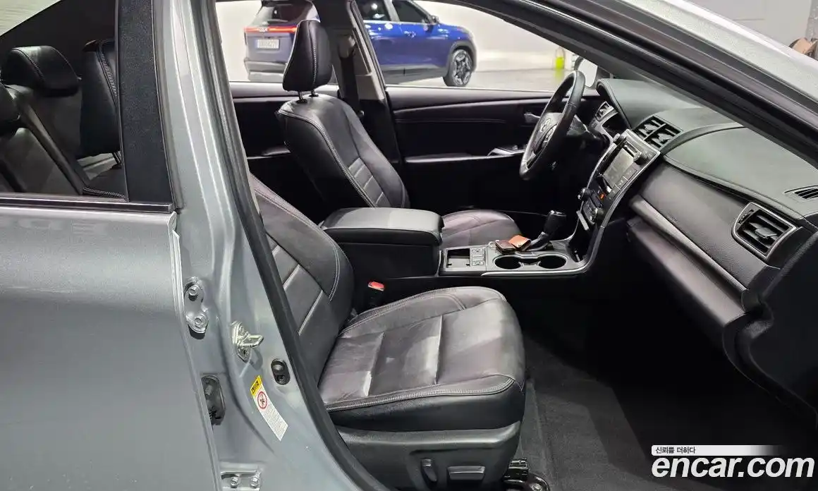 Toyota Camry 2016 2.5 гидро в Москве № 1198845, фото 10
