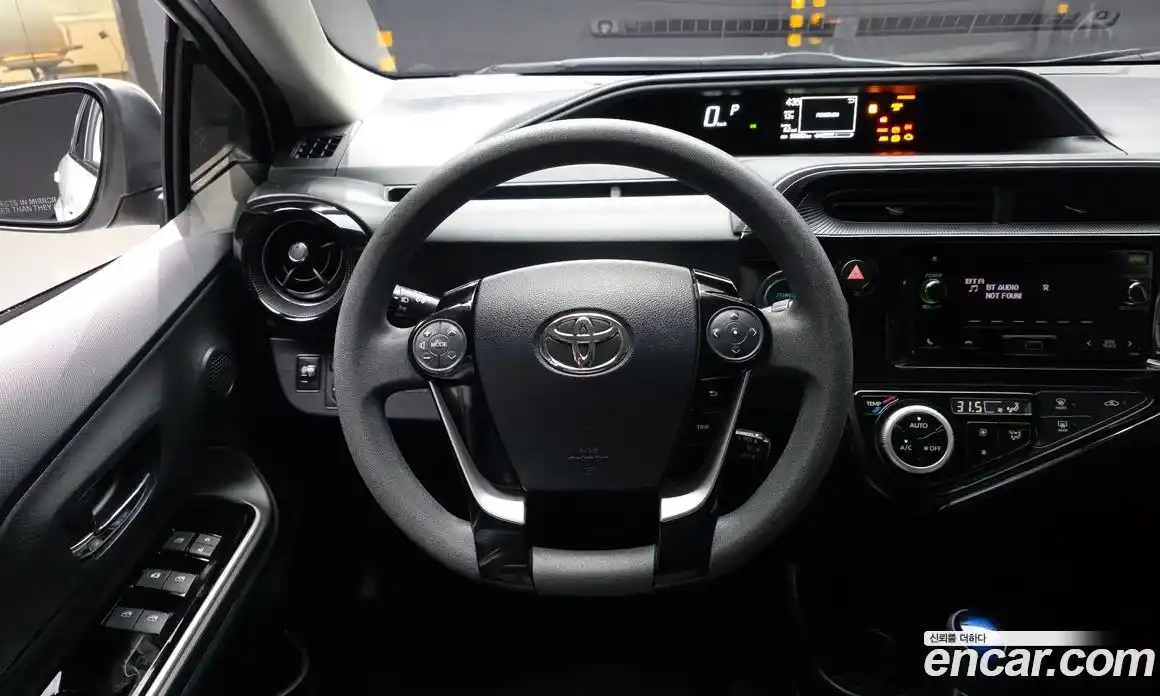 Toyota Prius 2019 1.5 гидро в Москве № 1198866, фото 13