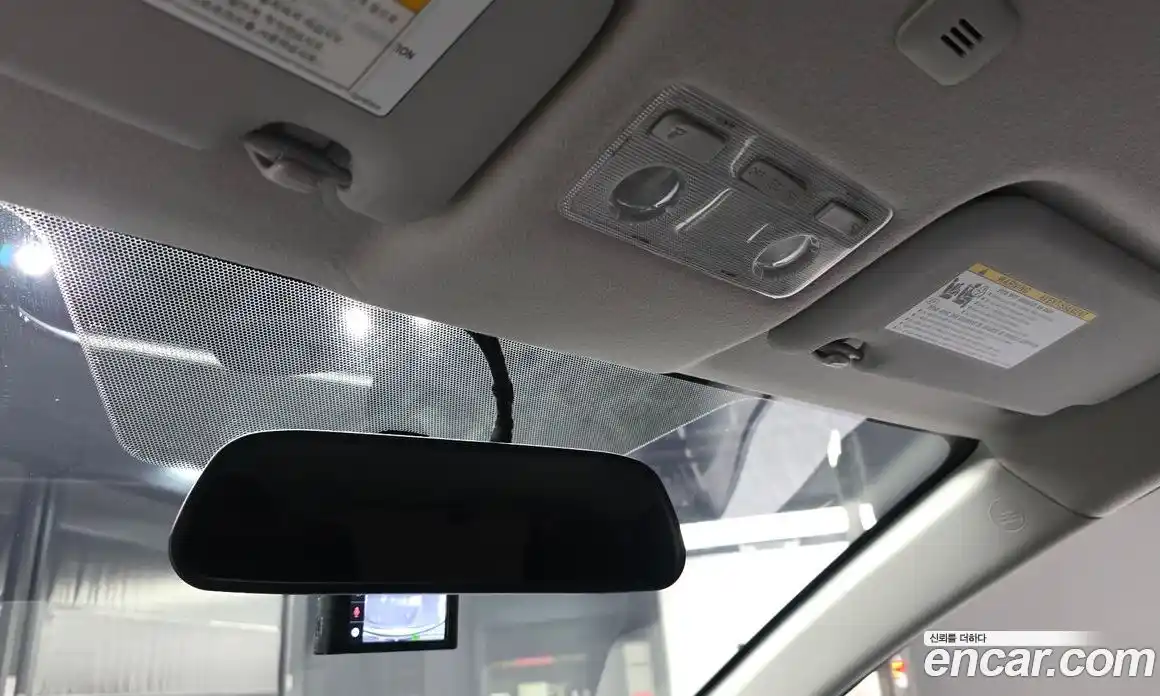Toyota Prius 2019 1.5 гидро в Москве № 1198866, фото 19