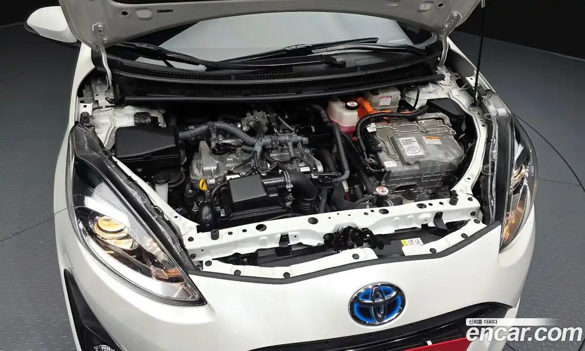 Toyota Prius 2019 1.5 гидро в Москве № 1198866, фото 6