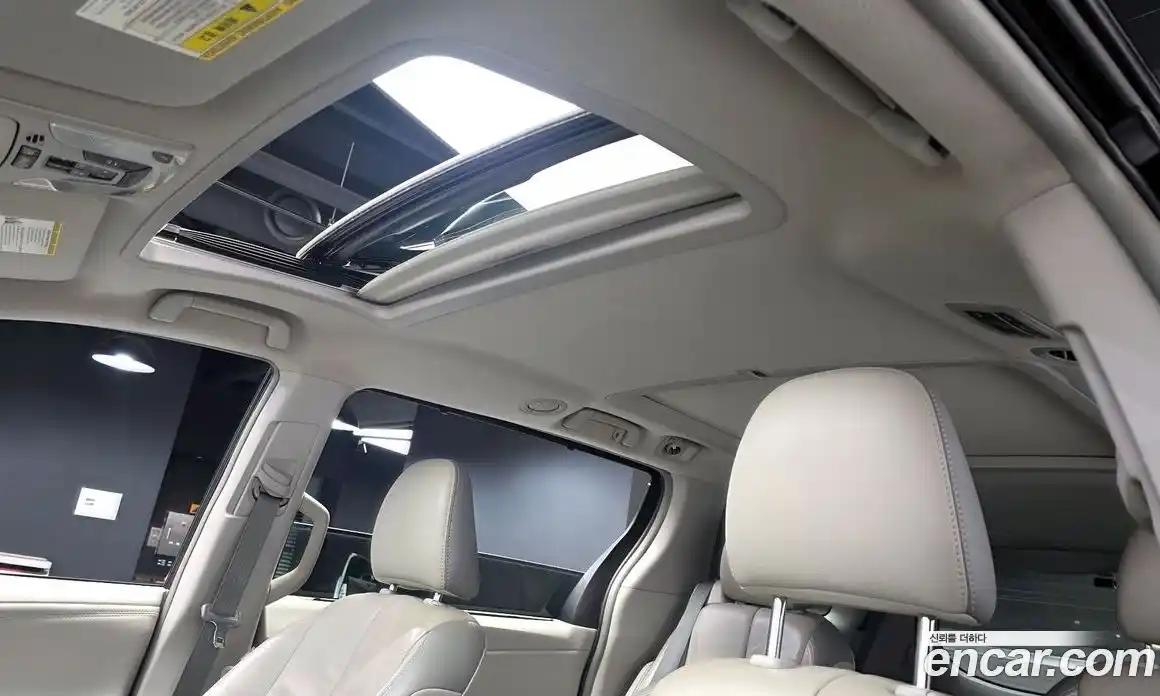 Toyota Sienna 2014 3.5 гидро в Москве № 1198885, фото 16