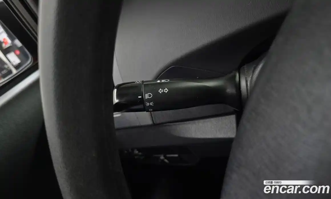 Toyota Prius 2014 1.8 гидро в Москве № 1198892, фото 19