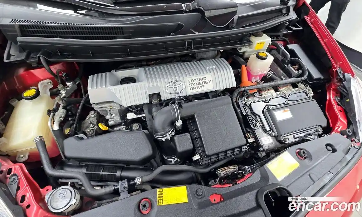 Toyota Prius 2014 1.8 гидро в Москве № 1198892, фото 6