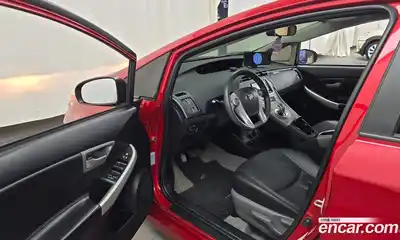 Toyota Prius 2014 1.8 гидро в Москве № 1198892, миниатюра 10