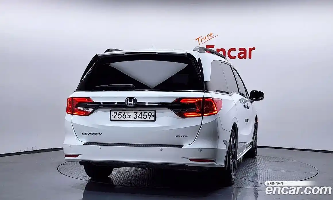 Honda Odyssey 2023 3.5 гидро в Москве № 1198987, фото 4