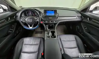 Honda Accord 2018 1.5 гидро в Москве № 1199017, миниатюра 7