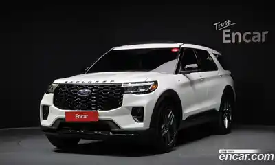 Ford Explorer, 2025
