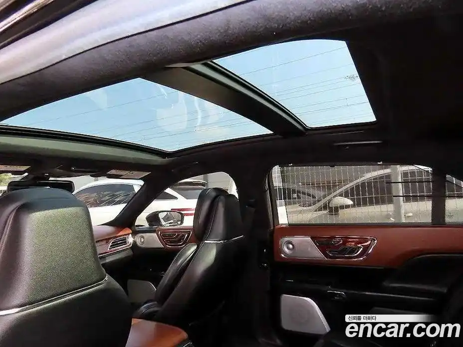 Lincoln Continental 2017 3.0 гидро в Москве № 1199631, фото 17