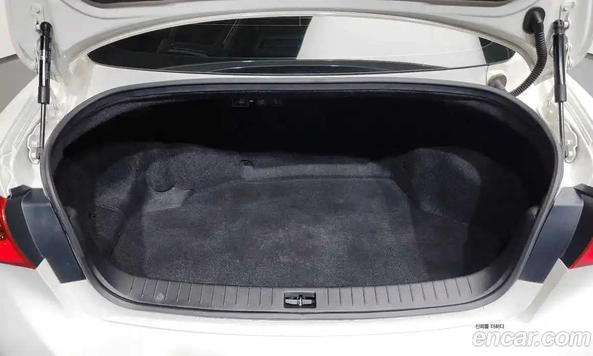 Infiniti Q50 2015 3.5 гидро в Москве № 1199958, фото 20