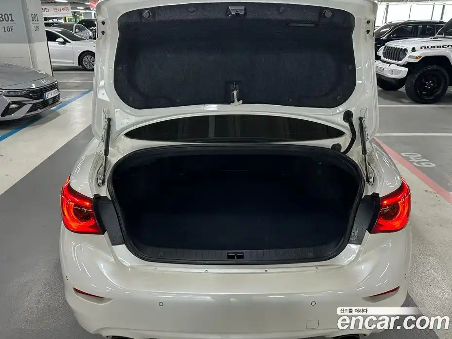 Infiniti Q50 2015 2.1 гидро в Москве № 1200017, фото 19