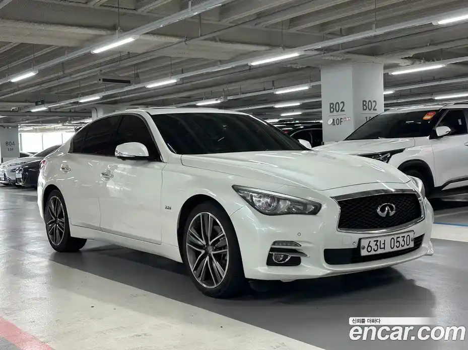 Infiniti Q50 2015 2.1 гидро в Москве № 1200017, фото 6