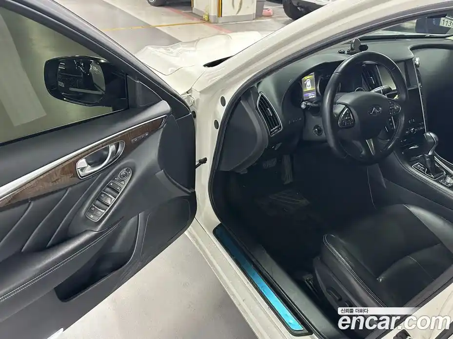 Infiniti Q50 2015 2.1 гидро в Москве № 1200017, фото 7