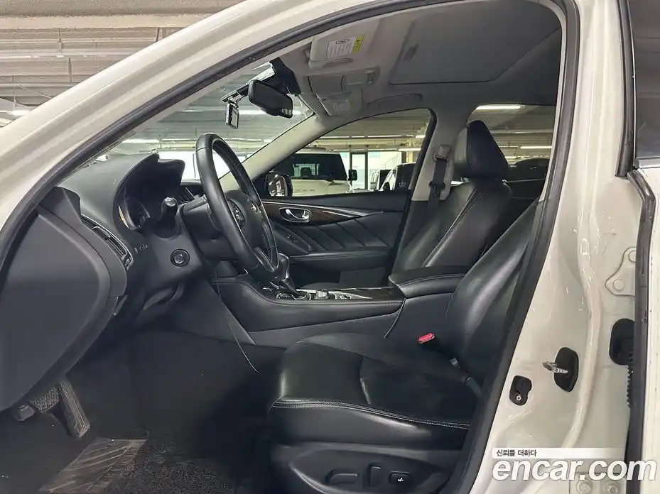 Infiniti Q50 2015 2.1 гидро в Москве № 1200017, фото 8