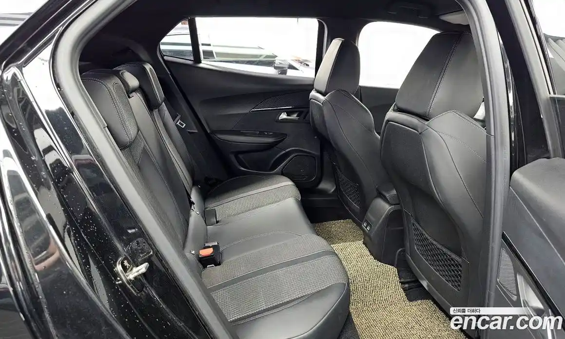 Peugeot 2008 2021 0.1 гидро в Москве № 1200106, фото 12