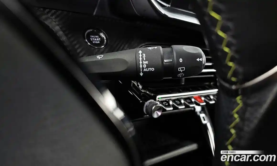 Peugeot 2008 2021 0.1 гидро в Москве № 1200106, фото 15