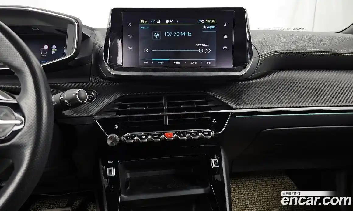 Peugeot 2008 2021 0.1 гидро в Москве № 1200106, фото 16