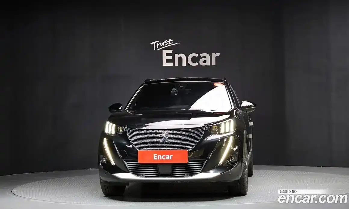 Peugeot 2008 2021 0.1 гидро в Москве № 1200106, фото 3