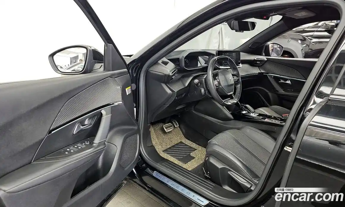 Peugeot 2008 2021 0.1 гидро в Москве № 1200106, фото 10