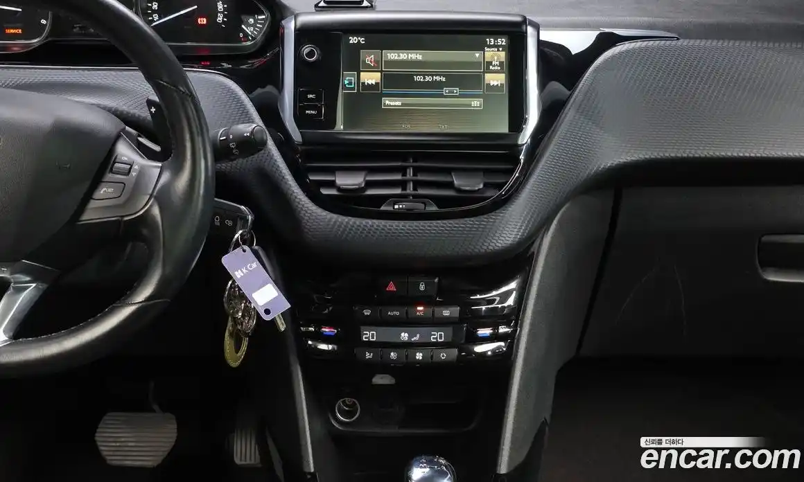 Peugeot 2008 2015 1.6 гидро в Москве № 1200130, фото 14