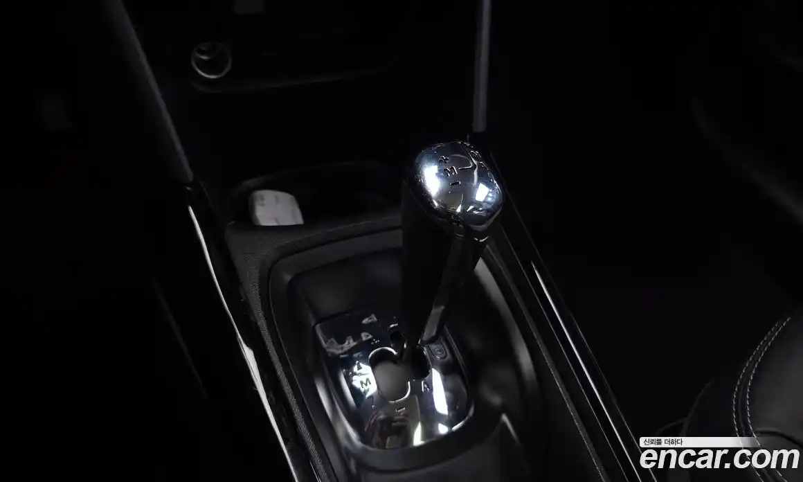 Peugeot 2008 2015 1.6 гидро в Москве № 1200130, фото 9