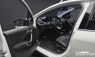 Peugeot 2008 2015 1.6 гидро в Москве № 1200130, миниатюра 10