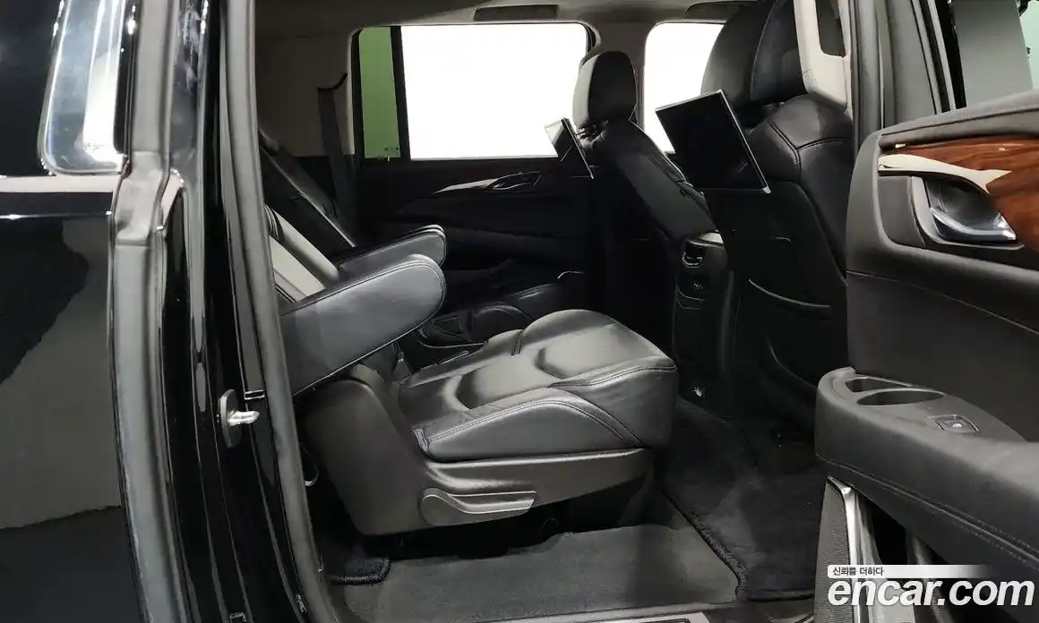 Cadillac Escalade 2015 6.2 гидро в Москве № 1200355, фото 12