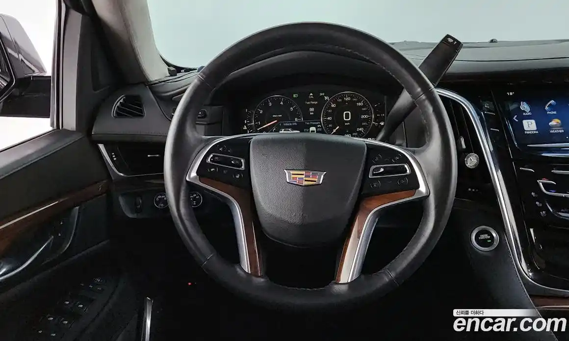 Cadillac Escalade 2015 6.2 гидро в Москве № 1200355, фото 13