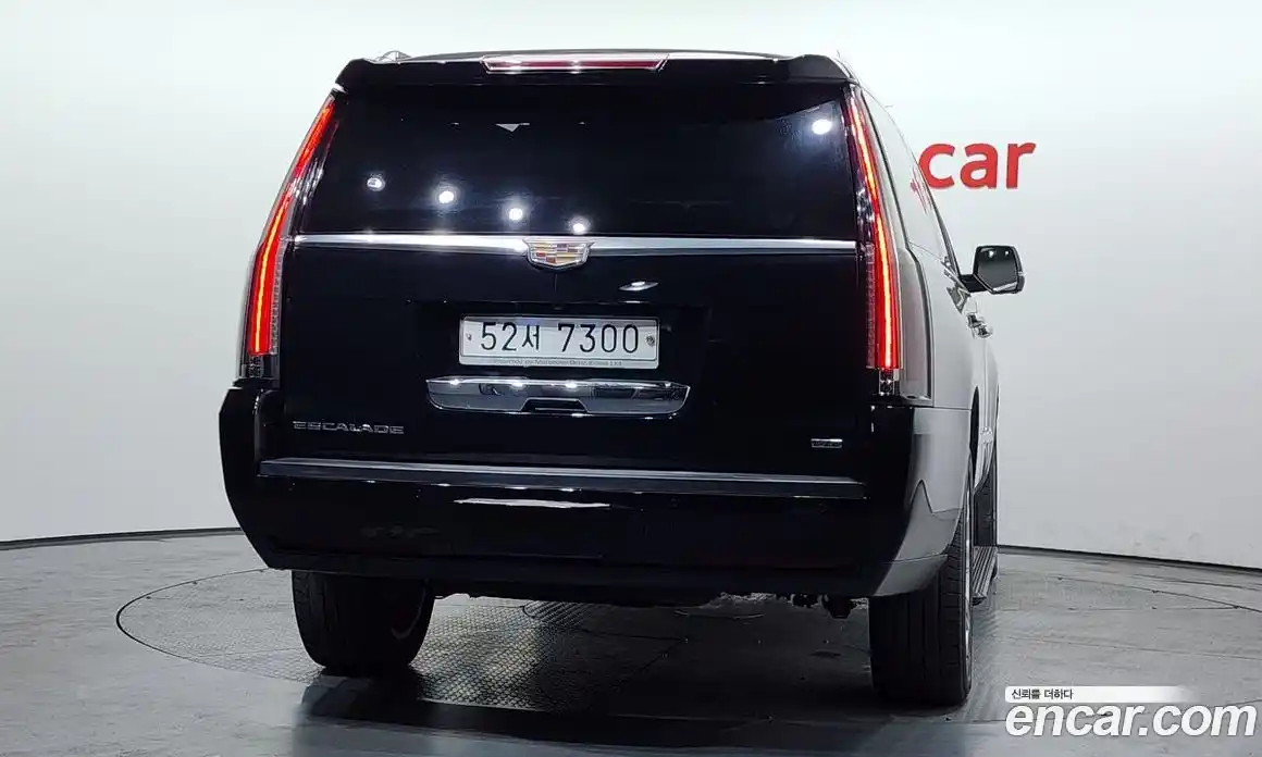 Cadillac Escalade 2015 6.2 гидро в Москве № 1200355, фото 4