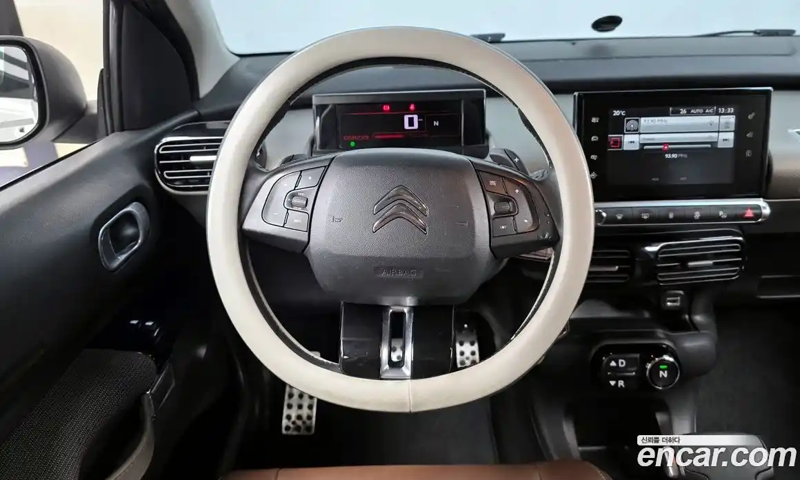 Citroen C4 Cactus 2018 1.6 гидро в Москве № 1200496, фото 13