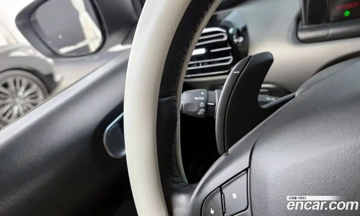 Citroen C4 Cactus 2018 1.6 гидро в Москве № 1200496, фото 19