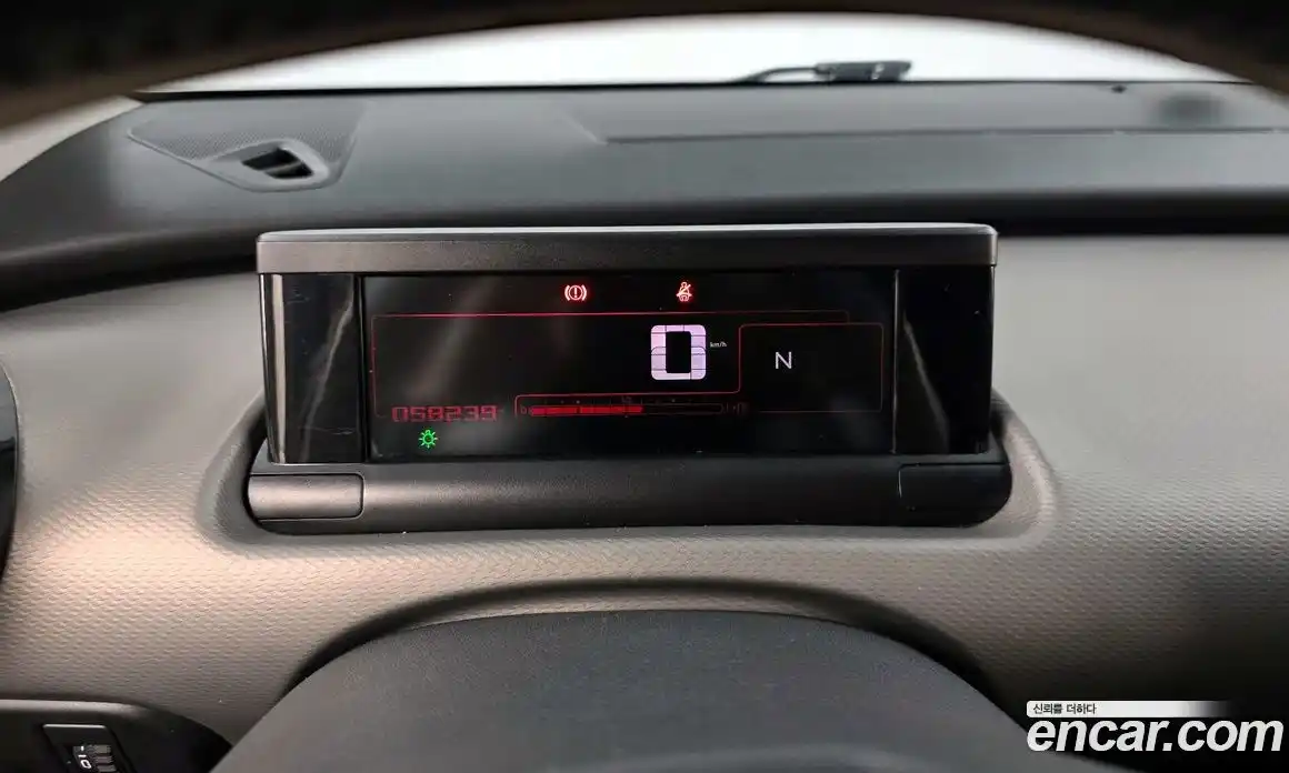 Citroen C4 Cactus 2018 1.6 гидро в Москве № 1200496, фото 8