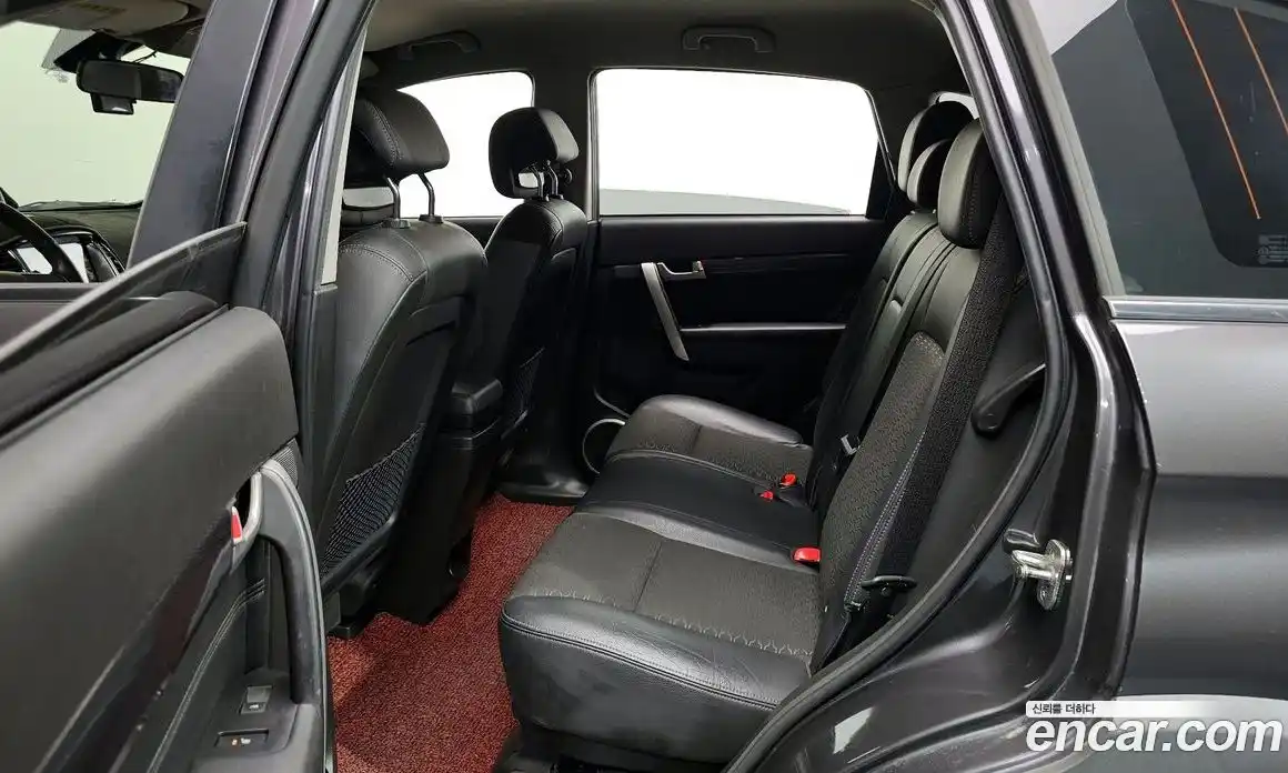 Chevrolet Captiva 2014 2.0 Автомат в Москве № 1216157, фото 12