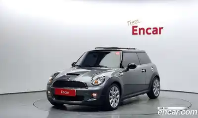 Mini Cooper, 2009