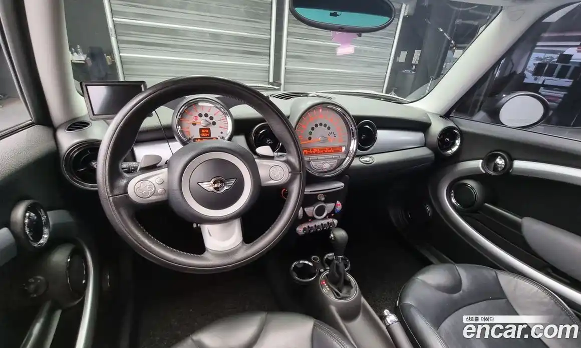 Mini Cooper 2009 1.6 гидро в Москве № 152278, фото 7