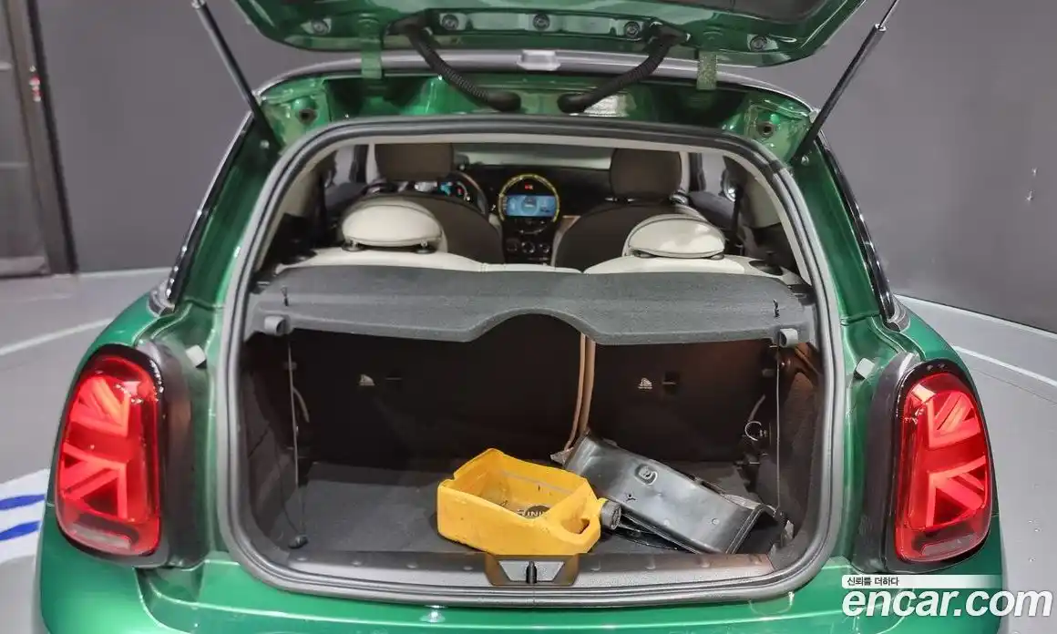 Mini Cooper 2023 2.0 гидро в Москве № 167016, фото 20