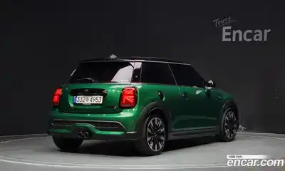 Mini Cooper 2023 2.0 гидро в Москве № 167016, миниатюра 2