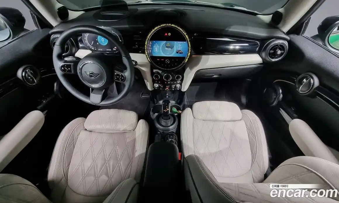 Mini Cooper 2023 2.0 гидро в Москве № 167016, фото 7