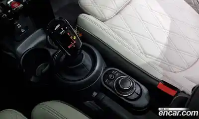 Mini Cooper 2023 2.0 гидро в Москве № 167016, миниатюра 9