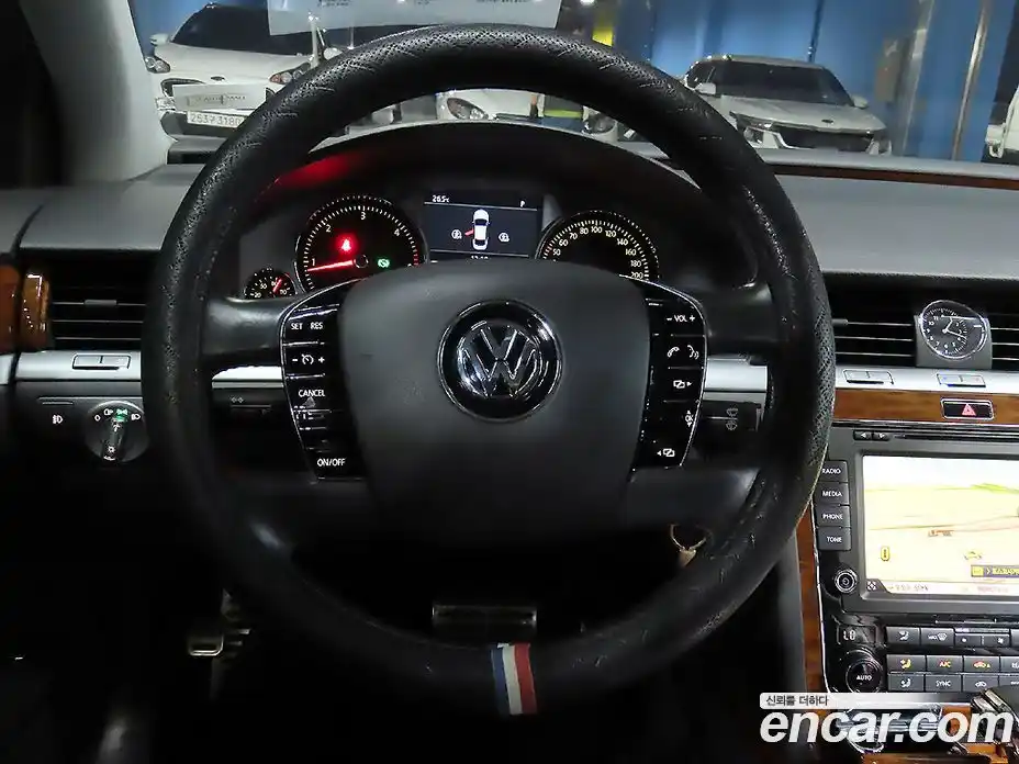 Volkswagen Phaeton 2014 3.0 гидро в Москве № 199352, фото 13